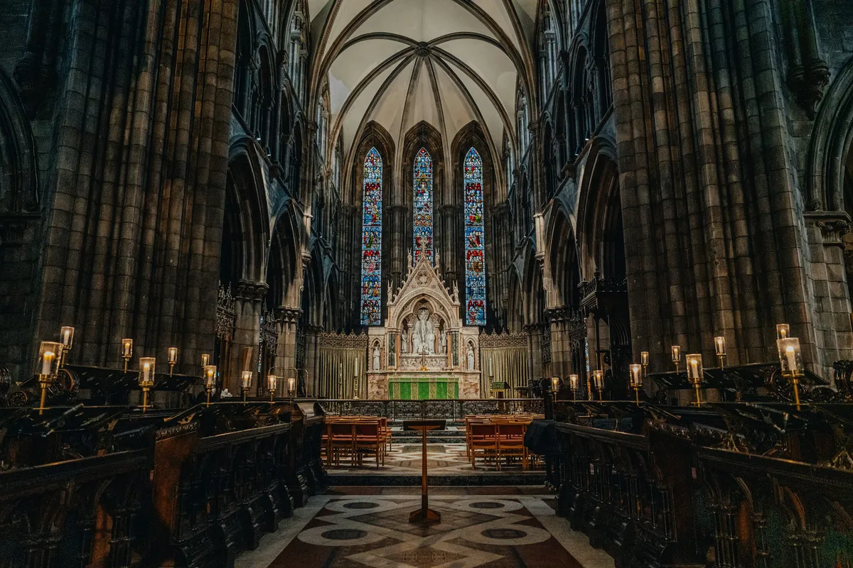 皇家赌场：云端的博彩圣殿